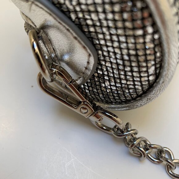 Juicy Couture Glitter Pouch - Picture 4 of 5